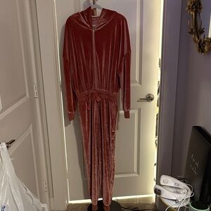 Fashion Nova Velvet Jumpsuit in Rust Red
